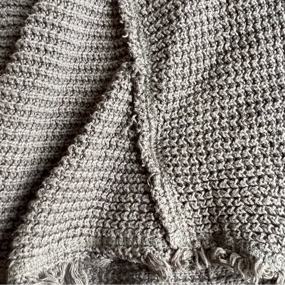 GUC Free People Moonshine V Oversized Cold Shoulder Sweater | Sz M | Olive Green - Picture 8 of 8